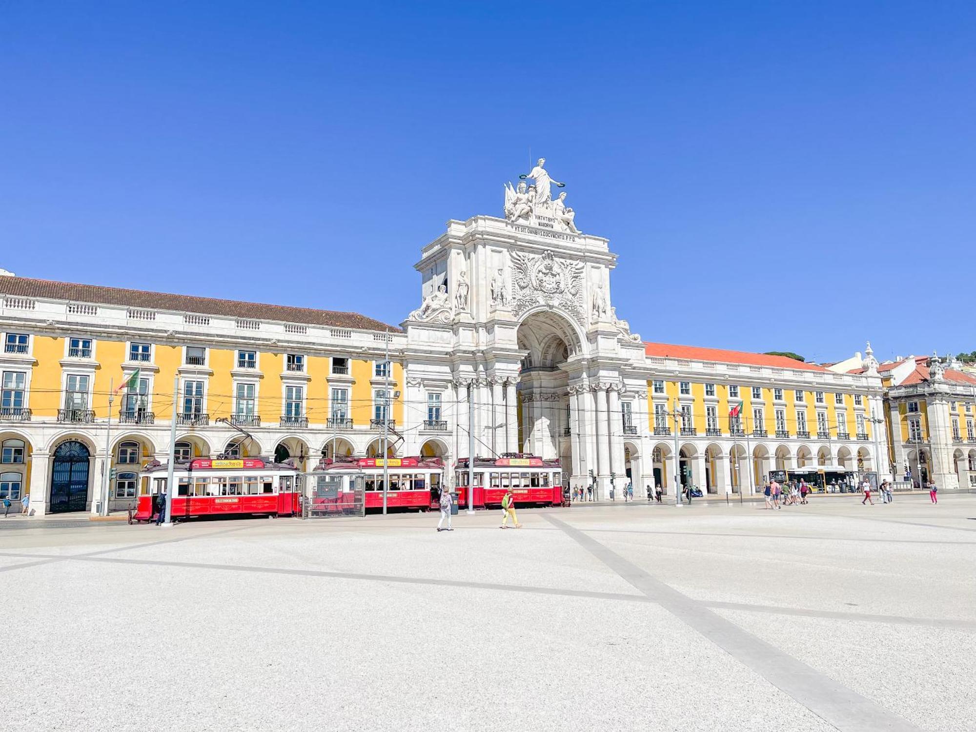 Arsenal 108, Design Apartments - New Light Downtown Chiado And River ลิสบอน ภายนอก รูปภาพ